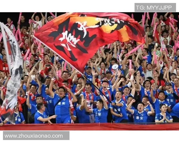 足球队最强三号球星领衔崭新时代 他的精彩表现引领全队突破极限