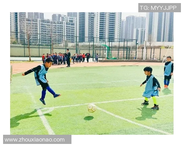 身体素质最强的足球球星盘点他们如何通过训练塑造完美体魄